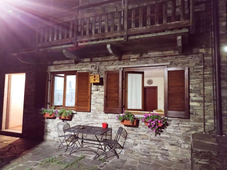 Casa Matilde Restaurant Apartment Curiglia